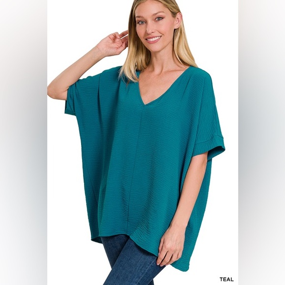 Zenana Outfitters Tops - Teal V-Neck Women's Top Large